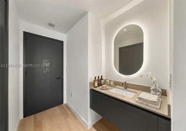 Photo 3 of Condo for sale at 20 Ne 11 St #2306B, Miami, FL 33132 | MLS# A11985429 | Listing updated on 2026-09-13