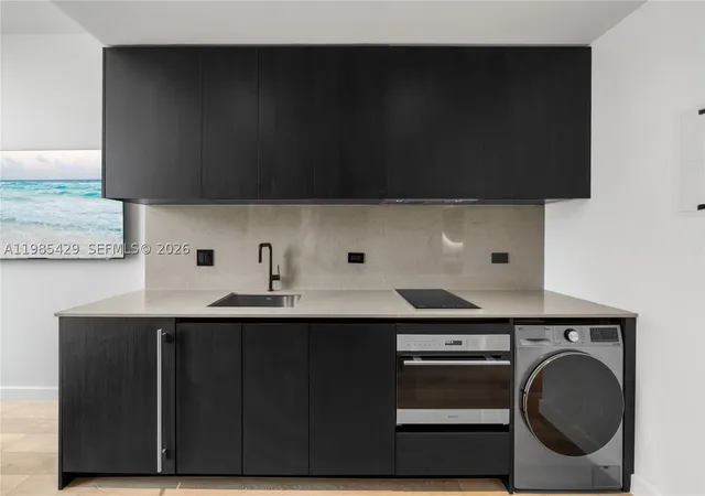Photo 4 of Condo for sale at 20 Ne 11 St #2306B, Miami, FL 33132 | MLS# A11985429 | Listing updated on 2026-10-06