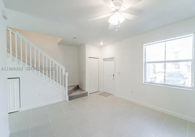 Photo 3 of Townhouse for sale at 2620 Se 28th Dr, Homestead, FL 33035 | MLS# A11986263 | Listing updated on 2026-08-27