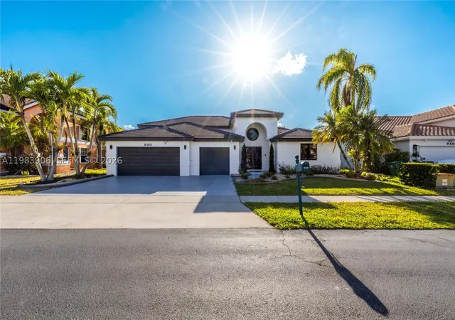 Photo 1 of Single family home for sale at 930 Nw 197th Ave, Pembroke Pines, FL 33029 | MLS# A11983906 | Listing updated on 2026-08-31