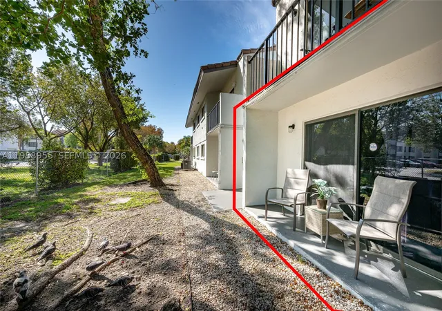 Listing Photo 4 - Condo for sale in building located at 7095 Nw 179Th St, Miami, FL 33015 - Unit #110