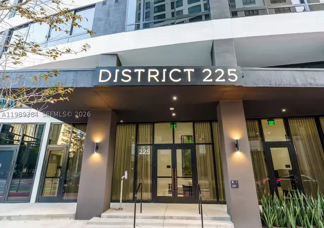 Condo for sale at 225 N Miami Ave #202, Miami, FL 33128 | MLS# A11989384