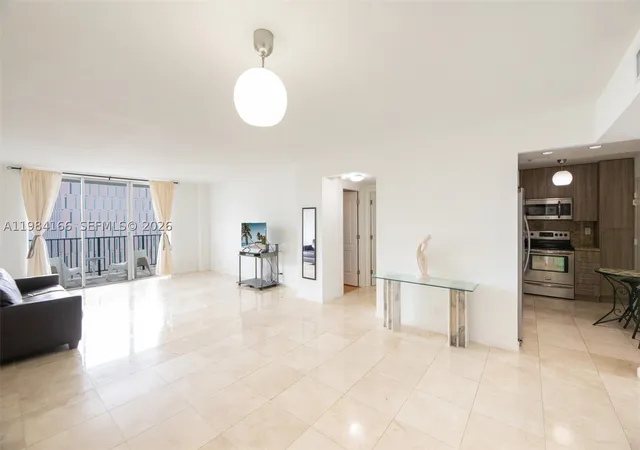 Listing Photo 5 - Condo for sale in Longwood Towers located at 1001 91St St, Miami, FL 33154 - Unit #701