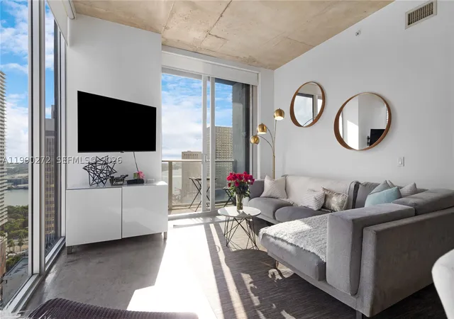 Photo 3 of Condo for sale at 151 Se 1St St #2802, Miami, FL 33131 | MLS# A11990272 | Listing updated on 2026-09-28
