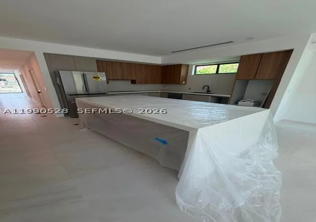 Photo 3 of Townhouse for sale at 2800 Sw 38th Ct, Miami, FL 33134 | MLS# A11990528 | Listing updated on 2026-08-29