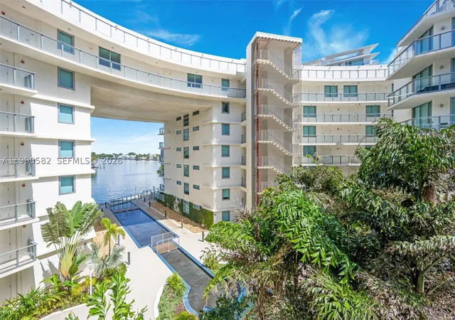 Photo 1 of Condo for sale at 6610 Indian Creek Dr #406, Miami Beach, FL 33141 | MLS# A11990582 | Listing updated on 2026-09-15