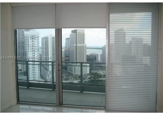 Photo 4 of Condo for sale at 90 Sw 3Rd St #3610, Miami, FL 33130 | MLS# A11991529 | Listing updated on 2026-09-15