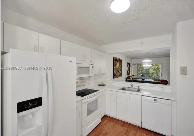 Photo 3 of Sale Pending at 9511 Weldon Cir #G306, Fort Lauderdale, FL 33321 | MLS# A11989907 | Listing updated on 2026-08-28