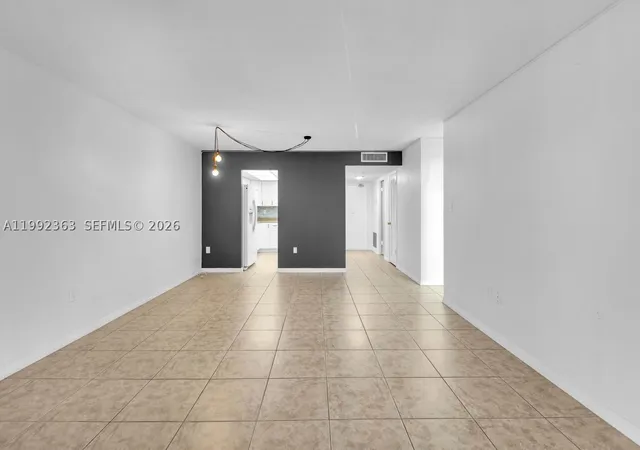 Photo 3 of Condo for sale at 18011 Biscayne Blvd #903, Aventura, FL 33160 | MLS# A11992363 | Listing updated on 2026-08-27