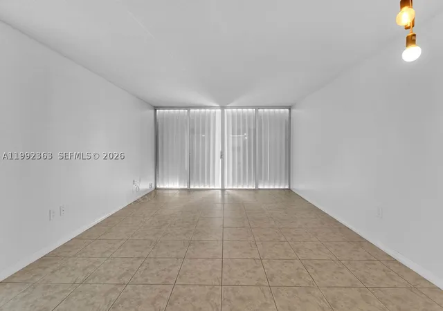 Photo 4 of Condo for sale at 18011 Biscayne Blvd #903, Aventura, FL 33160 | MLS# A11992363 | Listing updated on 2026-08-27