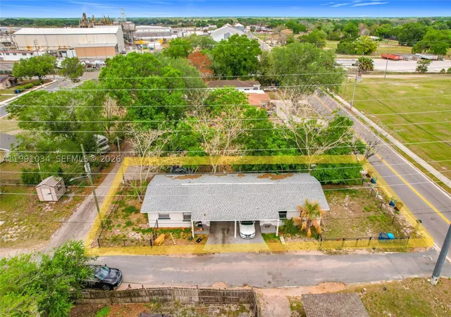Listing Photo 4 - Condo for sale in building located at 627 Washington Ave, LAKE WALES, FL 33853