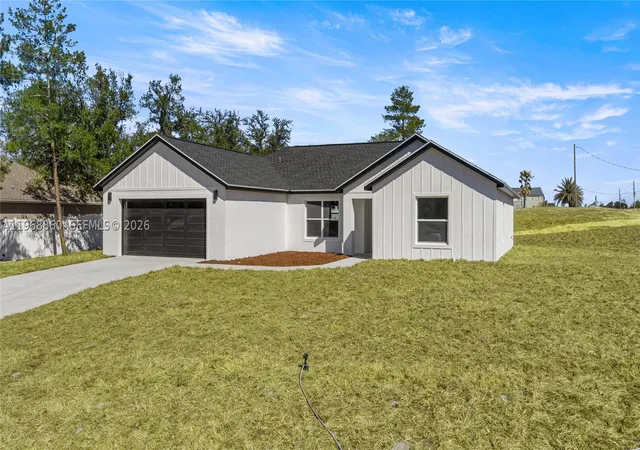 Photo 3 of Sale Pending at 9989 Sw 42nd Ave, Ocala, FL 34476 | MLS# A11968860 | Listing updated on 2026-09-03