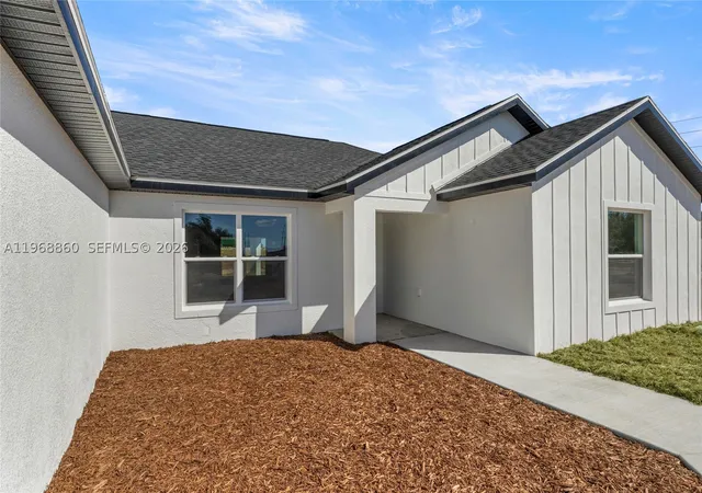 Photo 3 of Sale Pending at 9989 Sw 42Nd Ave, Ocala, FL 34476 | MLS# A11968860 | Listing updated on 2026-09-03