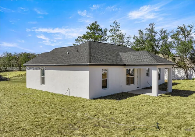 Photo 4 of Sale Pending at 9989 Sw 42Nd Ave, Ocala, FL 34476 | MLS# A11968860 | Listing updated on 2026-09-03