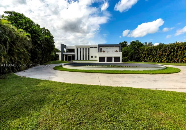 Photo 3 of Sale Pending at 13441 Mustang Trl, Southwest Ranches, FL 33330 | MLS# A11994586 | Listing updated on 2026-09-15