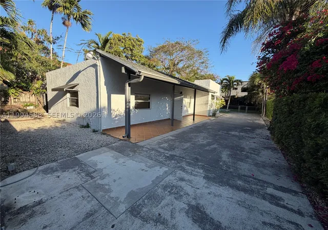 Photo 2 of Sale Pending at 3373 Sw 29th Ter, Miami, FL 33133 | MLS# A11994588 | Listing updated on 2026-09-14