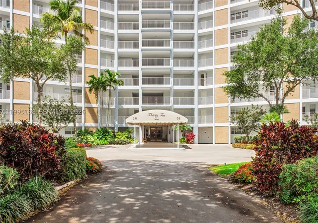 Photo 2 of Condo for sale at 3010 N Course Dr #104, Pompano Beach, FL 33069 | MLS# A11995138 | Listing updated on 2026-09-07