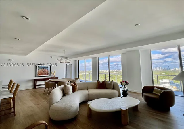 Listing Photo 5 - Condo for sale in Mr. C Residences located at 2678 Tigertail Ave, Miami, FL 33133 - Unit #2006