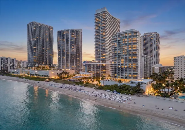 Listing Photo 1 - Condo for sale in building located at 3951 S Ocean Dr, Hollywood, FL 33019 - Unit #1803
