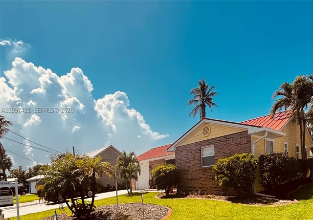 Photo 2 of Single family home for sale at 1920 Eucalyptus Ave, Fort Pierce, FL 34949 | MLS# A11997421 | Listing updated on 2026-10-05