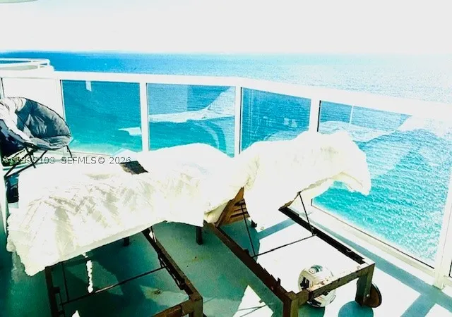 Photo 4 of Condo for sale at 6301 Collins Ave #2802, Miami Beach, FL 33141 | MLS# A11998103 | Listing updated on 2026-09-05