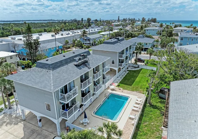 Photo 4 of Condo for sale at 3400 6th Avenue #6, Bradenton, FL 34217 | MLS# A11997780 | Listing updated on 2026-09-12