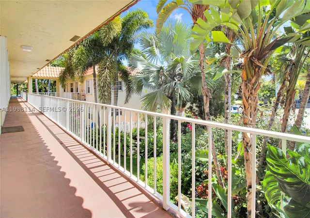 Photo 3 of Condo for sale at 1125 16th Pl #208, Fort Lauderdale, FL 33305 | MLS# A11998114 | Listing updated on 2026-09-02