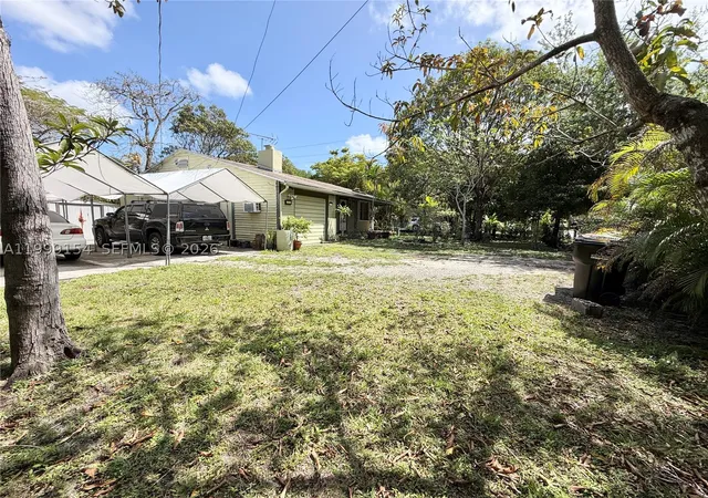 Photo 3 of Sale Pending at 777 Ne 144th St, North Miami, FL 33161 | MLS# A11999154 | Listing updated on 2026-09-16