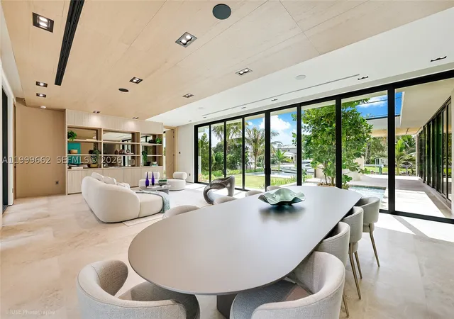 Photo 4 of Single family home for sale at 770 Lake Rd, Miami, FL 33137 | MLS# A11999662 | Listing updated on 2026-09-03