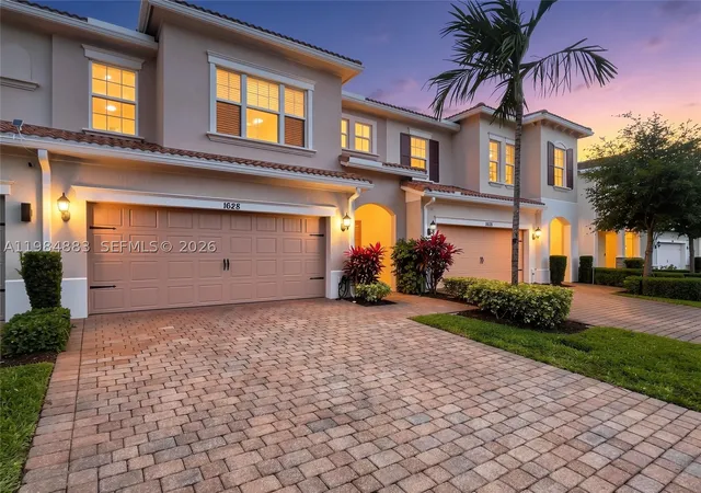 Photo 1 of Townhouse for sale at 1628 Myrtle Oak Ter, Hollywood, FL 33021 | MLS# A11984883 | Listing updated on 2026-08-29