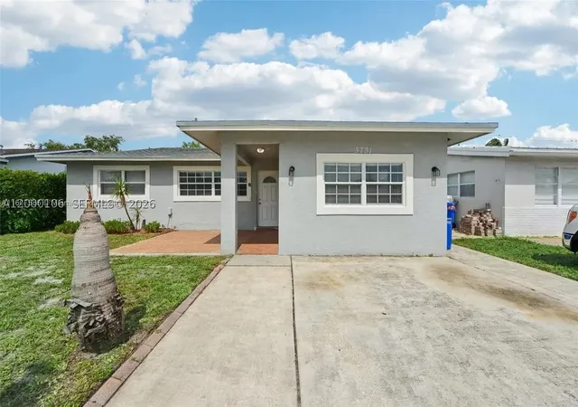 Photo 1 of Single family home for sale at 3731 Ne 17th Ave, Pompano Beach, FL 33064 | MLS# A12000106 | Listing updated on 2026-08-30