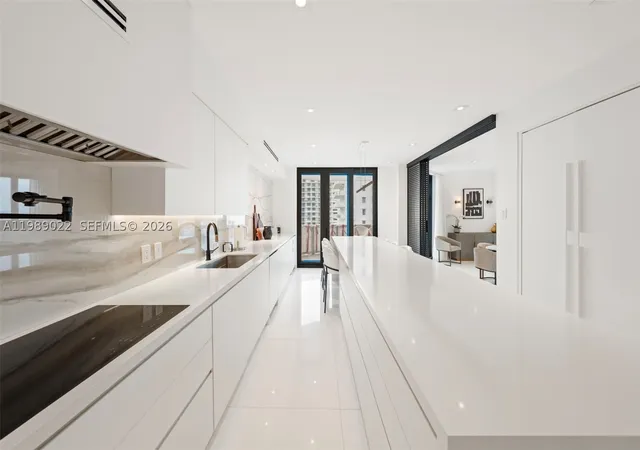 Photo 3 of Sale Pending at 9999 Collins Ave #11J, Bal Harbour, FL 33154 | MLS# A11989022 | Listing updated on 2026-09-09