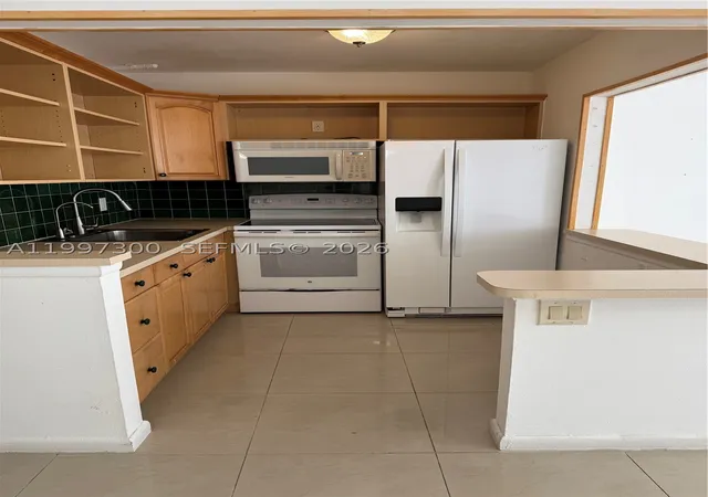 Photo 1 of Condo for sale at 162 Westbury J #162, Deerfield Beach, FL 33442 | MLS# A11997300 | Listing updated on 2026-09-08