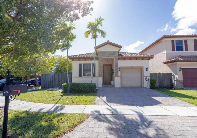Photo 1 of Single family home for sale at 470 Se 34th Ter, Homestead, FL 33033 | MLS# A11998257 | Listing updated on 2026-09-10