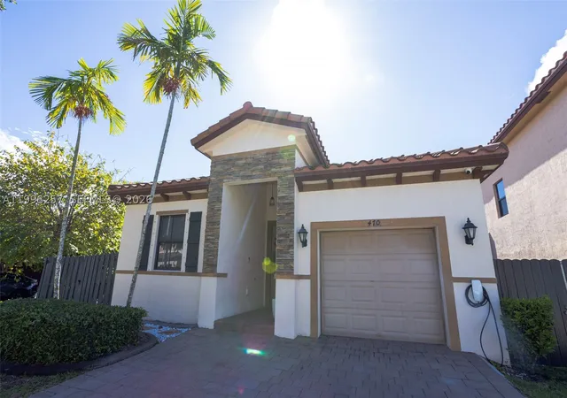 Photo 3 of Single family home for sale at 470 Se 34th Ter, Homestead, FL 33033 | MLS# A11998257 | Listing updated on 2026-09-10