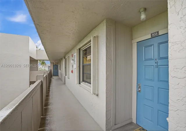 Photo 3 of Condo for sale at 1001 Colony Point Cir #503, Pembroke Pines, FL 33026 | MLS# A12001320 | Listing updated on 2026-08-27