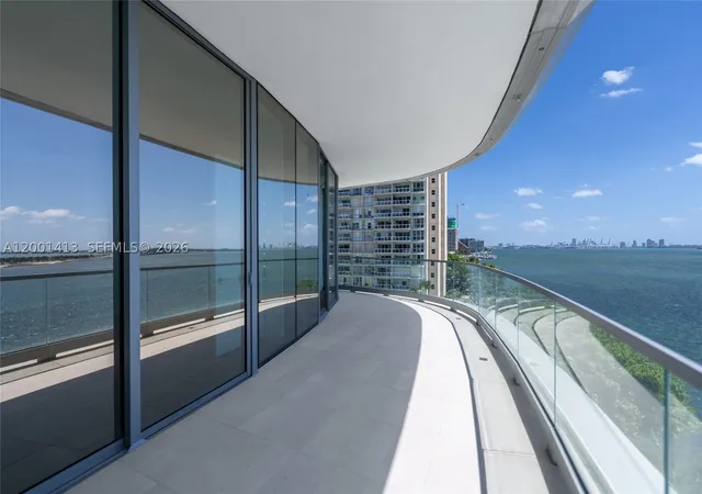 Listing Photo 4 - Condo for sale in UNA Residences located at 175 Se 25Th Rd, Miami, FL 33129 - Unit #501