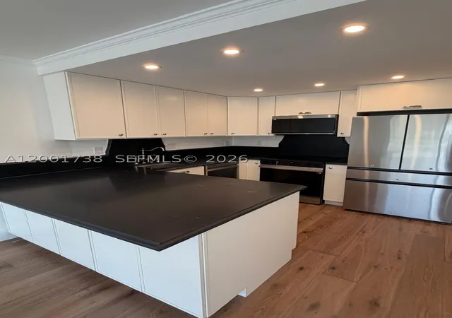 Photo 1 of Condo for sale at 2900 Ne 30Th St #F2, Fort Lauderdale, FL 33306 | MLS# A12001738 | Listing updated on 2026-09-19