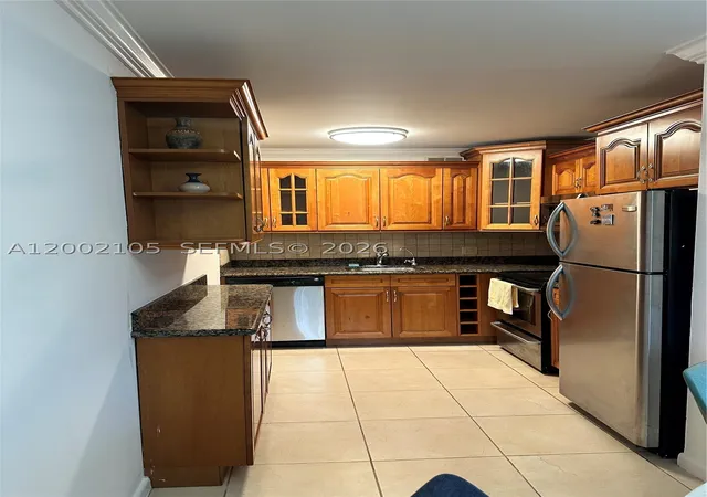Photo 3 of Condo for sale at 13250 Sw 7th Ct #114L, Pembroke Pines, FL 33027 | MLS# A12002105 | Listing updated on 2026-09-13
