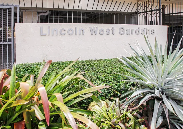 Photo 3 of Condo for sale at 1250 Lincoln Rd #404, Miami Beach, FL 33139 | MLS# A12001995 | Listing updated on 2026-09-03