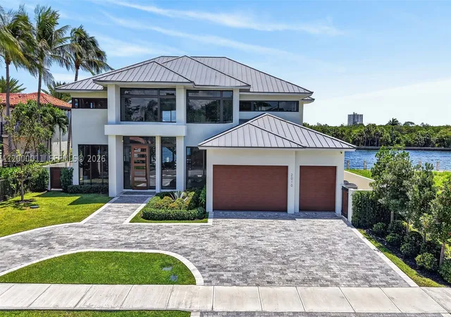 Photo 2 of Single family home for sale at 2010 Intracoastal Dr, Fort Lauderdale, FL 33305 | MLS# A12000011 | Listing updated on 2026-10-06