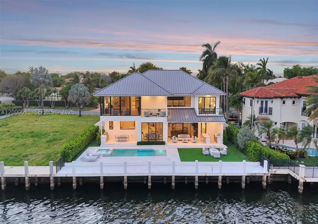 Photo 3 of Single family home for sale at 2010 Intracoastal Dr, Fort Lauderdale, FL 33305 | MLS# A12000011 | Listing updated on 2026-10-06