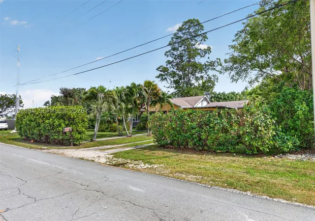 Photo 2 of Single family home for sale at 1490 Nw 8th St, Homestead, FL 33030 | MLS# A12002984 | Listing updated on 2026-09-10