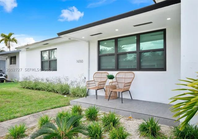 Photo 2 of Single family home for sale at 14760 S Spur Dr, Miami, FL 33161 | MLS# A12002727 | Listing updated on 2026-09-13