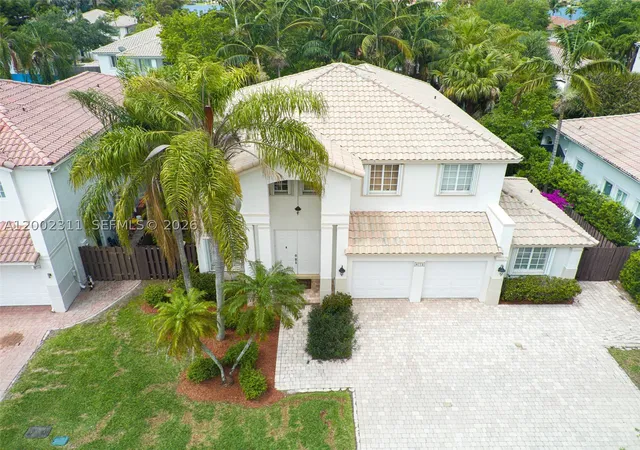 Photo 3 of Single family home for sale at 6772 Nw 111th Ave, Doral, FL 33178 | MLS# A12002311 | Listing updated on 2026-08-26