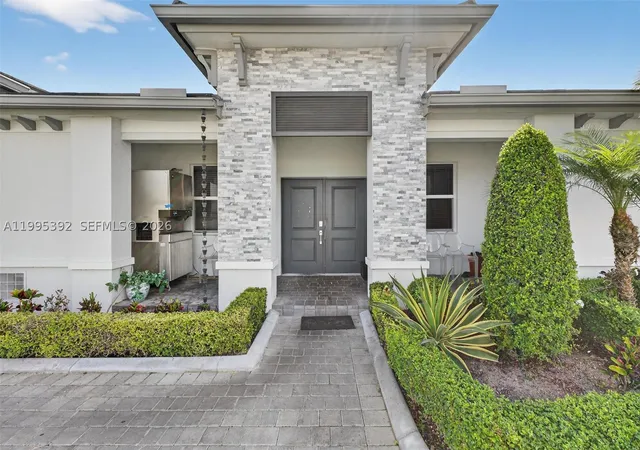 Photo 3 of Single family home for sale at 29215 Sw 167th Ct, Homestead, FL 33030 | MLS# A11995392 | Listing updated on 2026-09-30