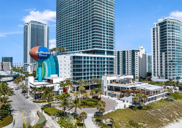 Photo 2 of Condo for sale at 4111 S Ocean Dr #2207, Hollywood, FL 33019 | MLS# A12003551 | Listing updated on 2026-09-03