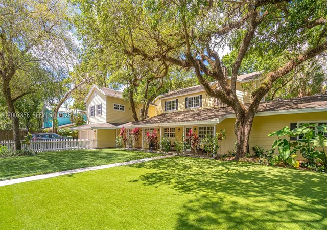 Photo 1 of Mansion for sale at 2221 Sw 28th Way, Fort Lauderdale, FL 33312 | MLS# A12003856 | Listing updated on 2026-09-30