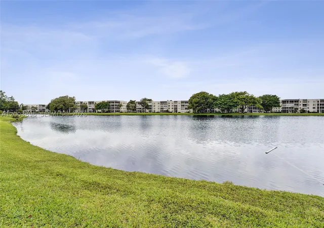 Photo 2 of Condo for sale at 1530 Whitehall Dr #302, Davie, FL 33324 | MLS# A12003896 | Listing updated on 2026-08-27