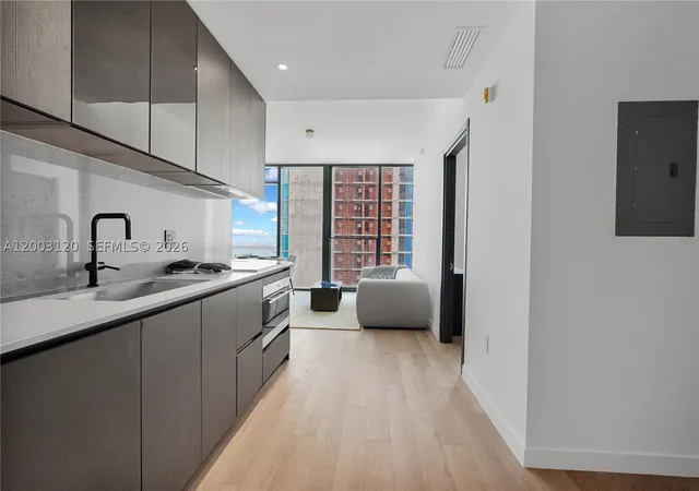 Photo 2 of Condo for sale at 20 Ne 11Th St #4006, Miami, FL 33132 | MLS# A12003120 | Listing updated on 2026-09-10